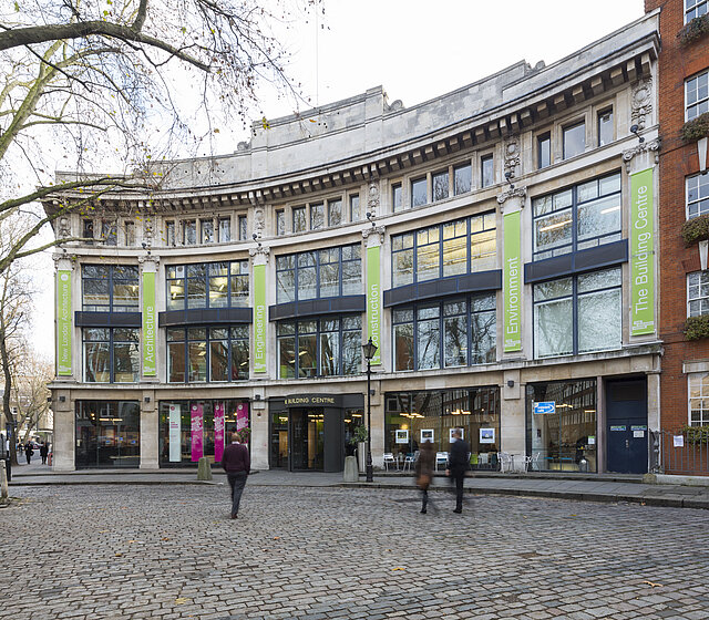 Außenansicht des Building Centres in London