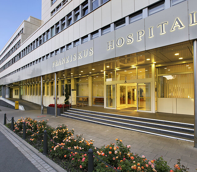 Außenansicht des Franziskus Hospitals in Bielefeld