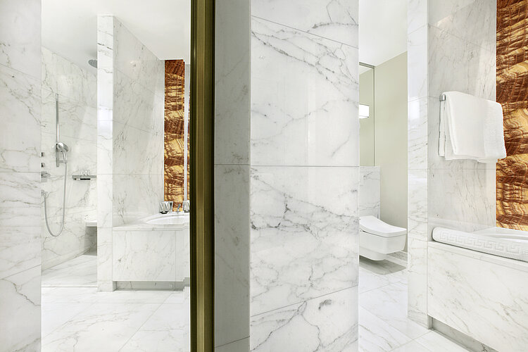 WASHLET® à suspension murale dans la suite Royal Penthouse au Park Hyatt à Vienne
